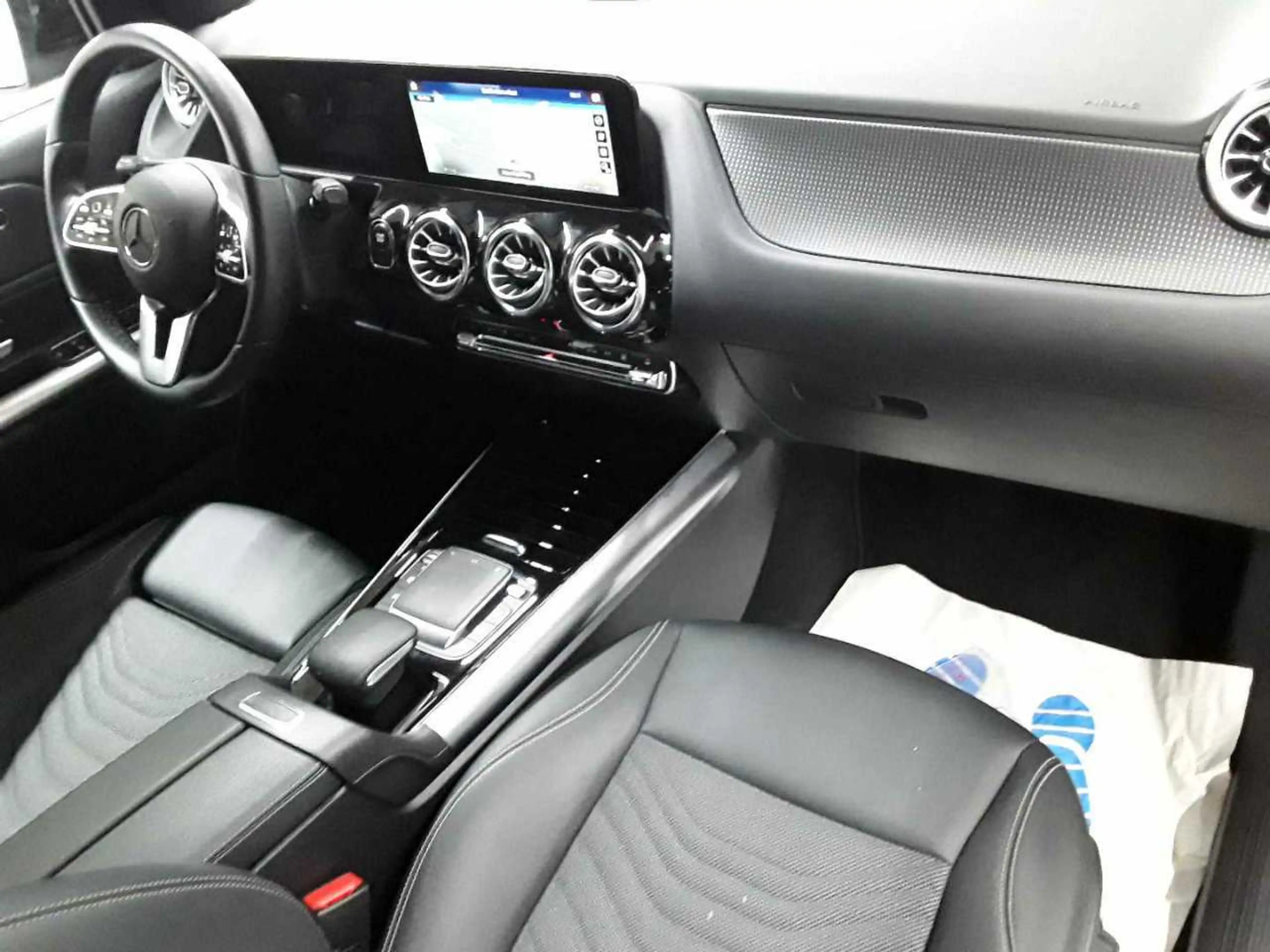 Mercedes-Benz EQA 250 EQA 250 Progressive Advanced+ AHK — photo 9