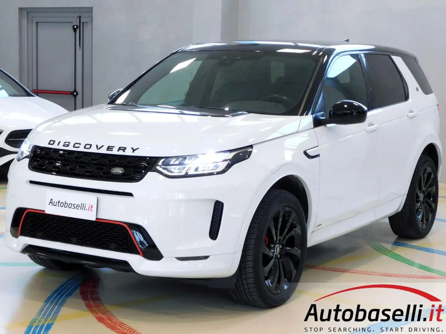 Land Rover Discovery Sport 2.0TD4 IBRIDO 180CV AWD R-DYNAMIC S AUTOMATICA Bianco - 1