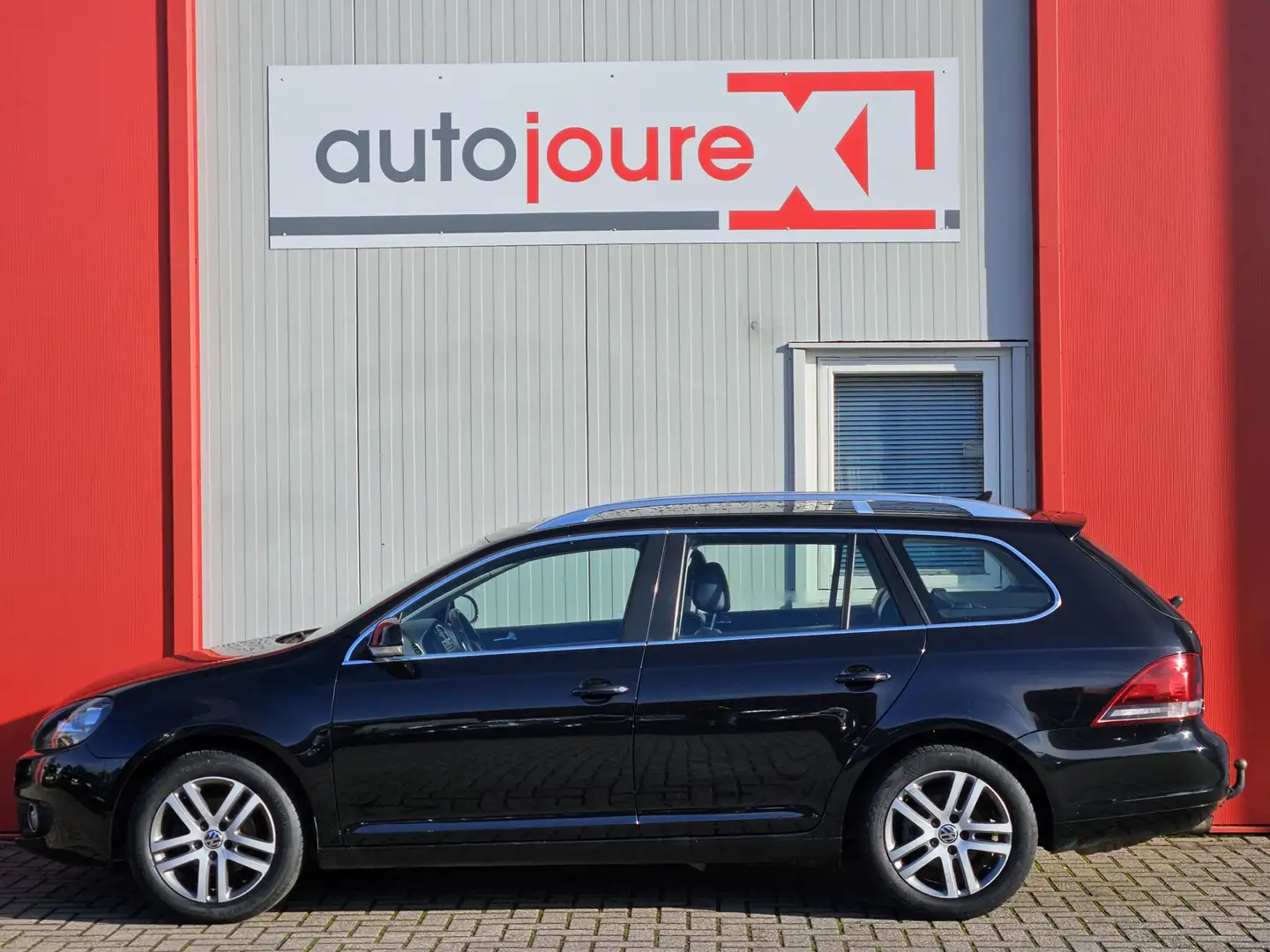 Volkswagen Golf Variant 1.2 TSI High Executive Line BlueMotion | EXPORT | Zwart - 2