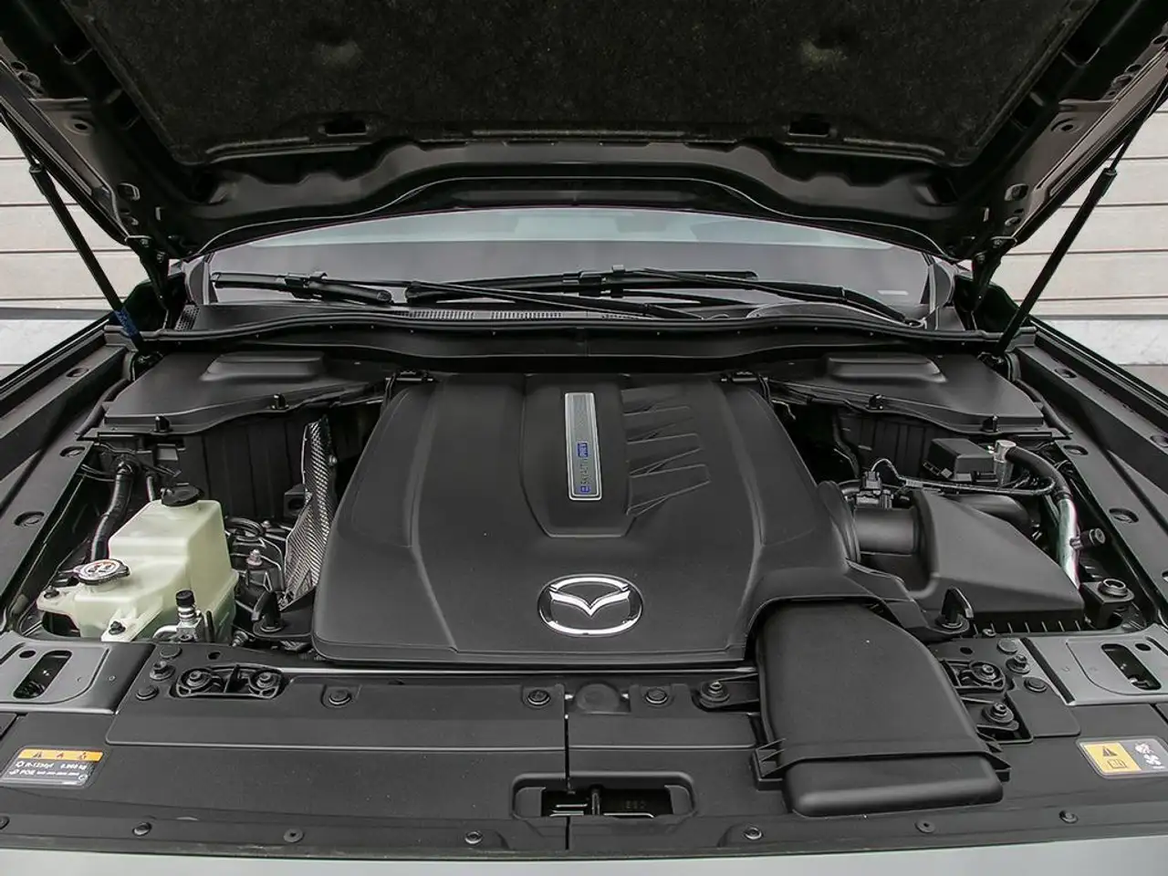 Mazda CX-70 PHEV снимка Mazda CX-70 PHEV