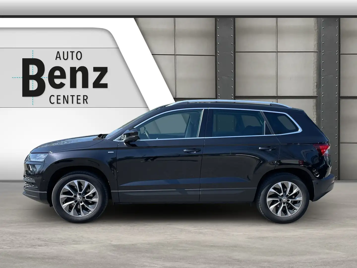 Skoda Karoq 2.0 TDI Clever 4x4 NAVI*DCC*ACC*LED*PLA*SA Klima Schwarz - 2