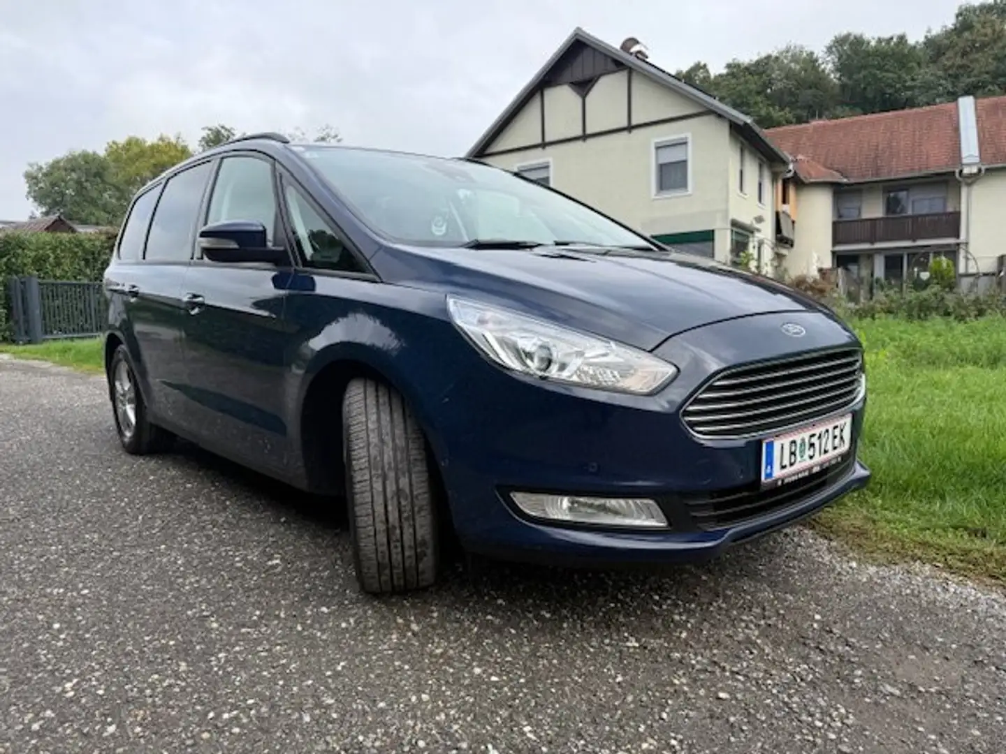 Ford Galaxy Galaxy 2,0 TDCi Trend Start/Stop Trend Blau - 2