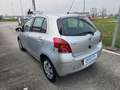 Toyota Yaris Yaris 5p 1.3 Sol Silber - thumbnail 4