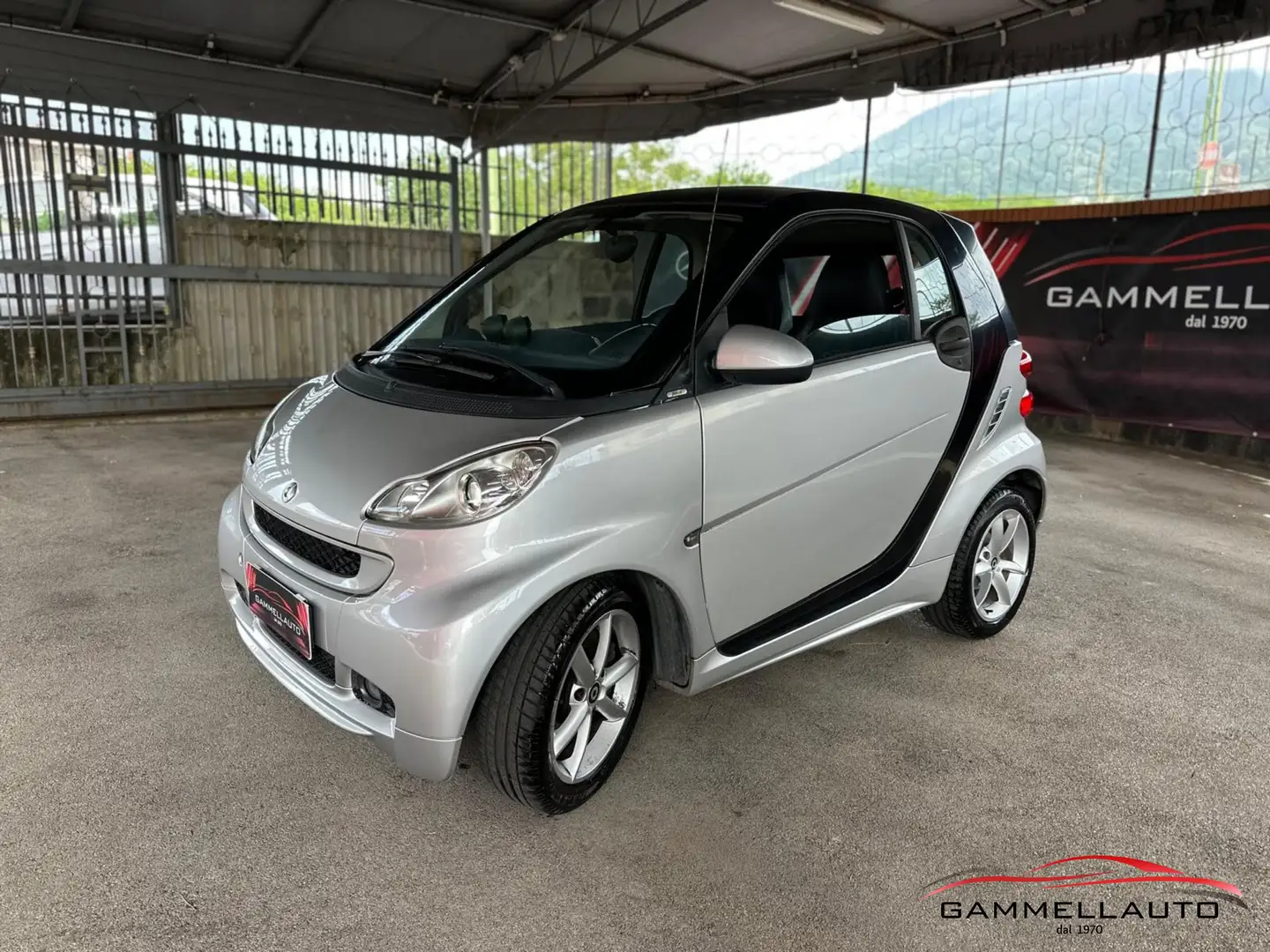 smart forTwo 1.0 Pulse 71cv Tetto Panorama Argento - 2