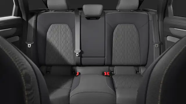 Audi A6 view 9