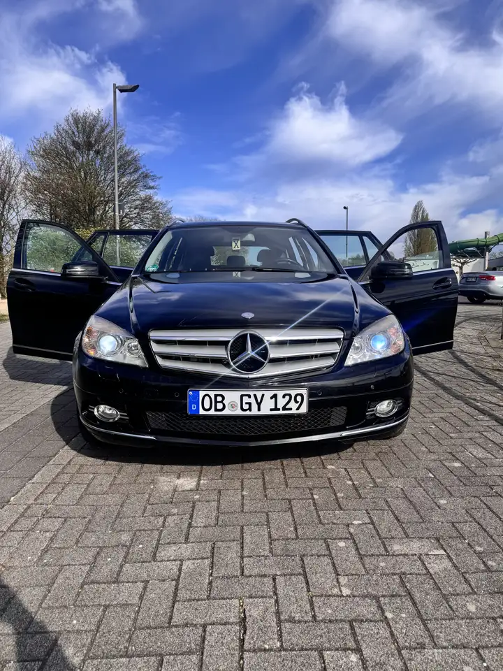 Mercedes-Benz C 320