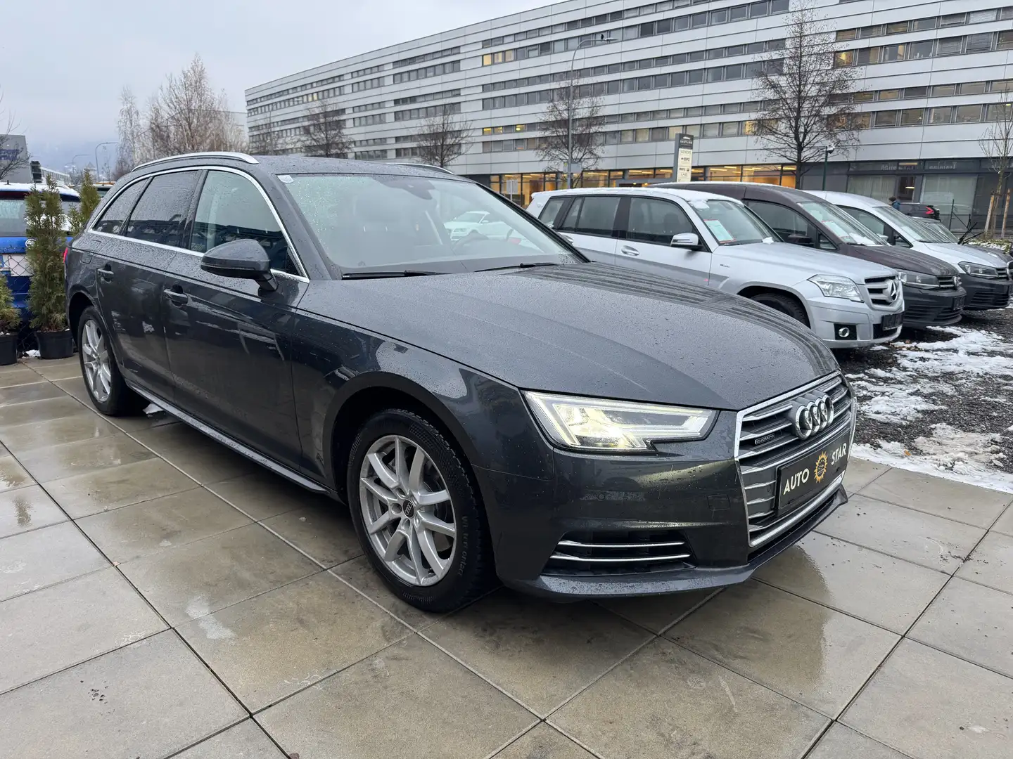 Audi A4 quattro sport Grau - 2