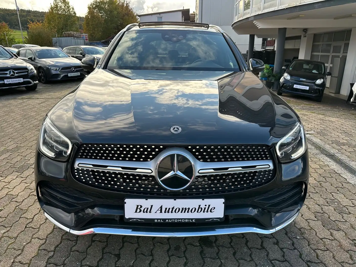 Mercedes-Benz GLC 300 de 4Matic AMG PANO LEDER LED KAMERA WIDE Noir - 2