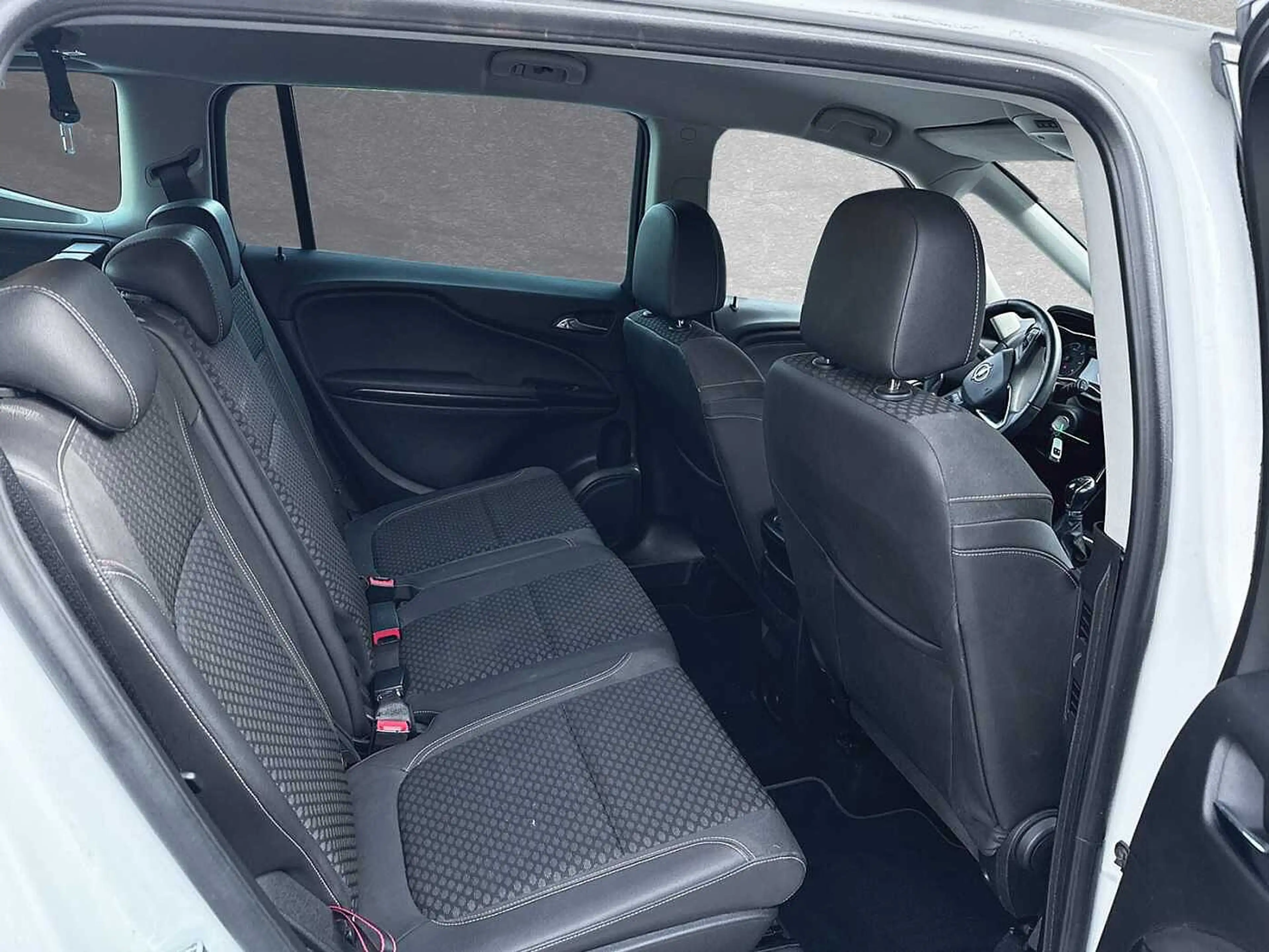 Opel Zafira 1.6 CDTI Innovation — photo 5
