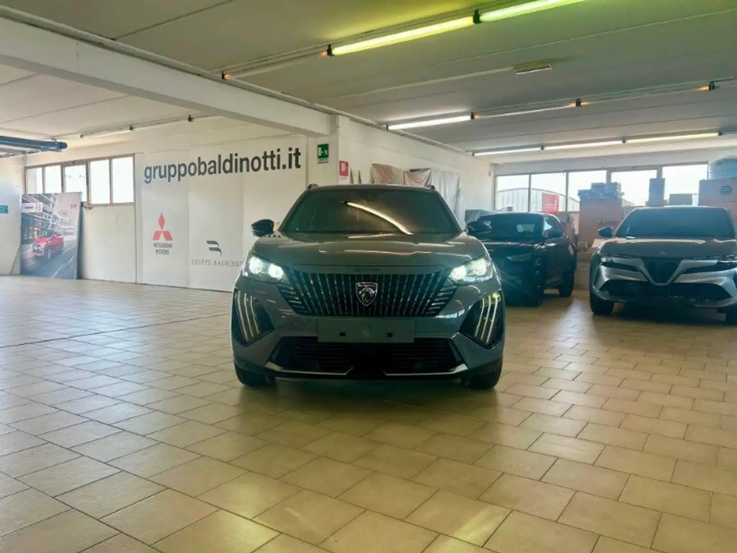 Peugeot 2008 2008 PureTech 100 S&S Allure Grigio - 2