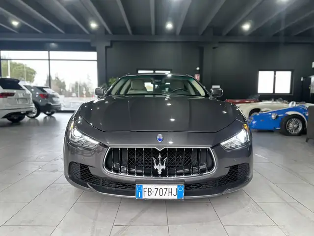 Maserati Ghibli 3.0 V6 ds 275cv auto