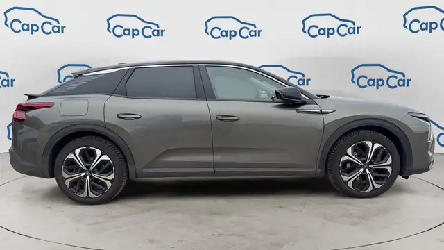 Citroen C5 X view 4