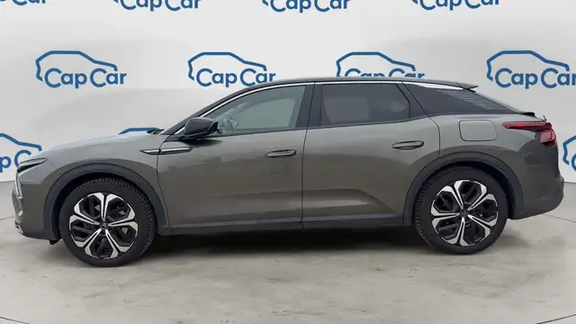 Citroen C5 X view 2