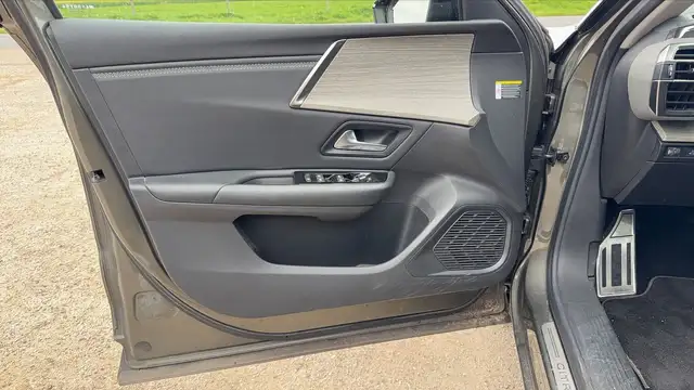 Citroen C5 X view 7