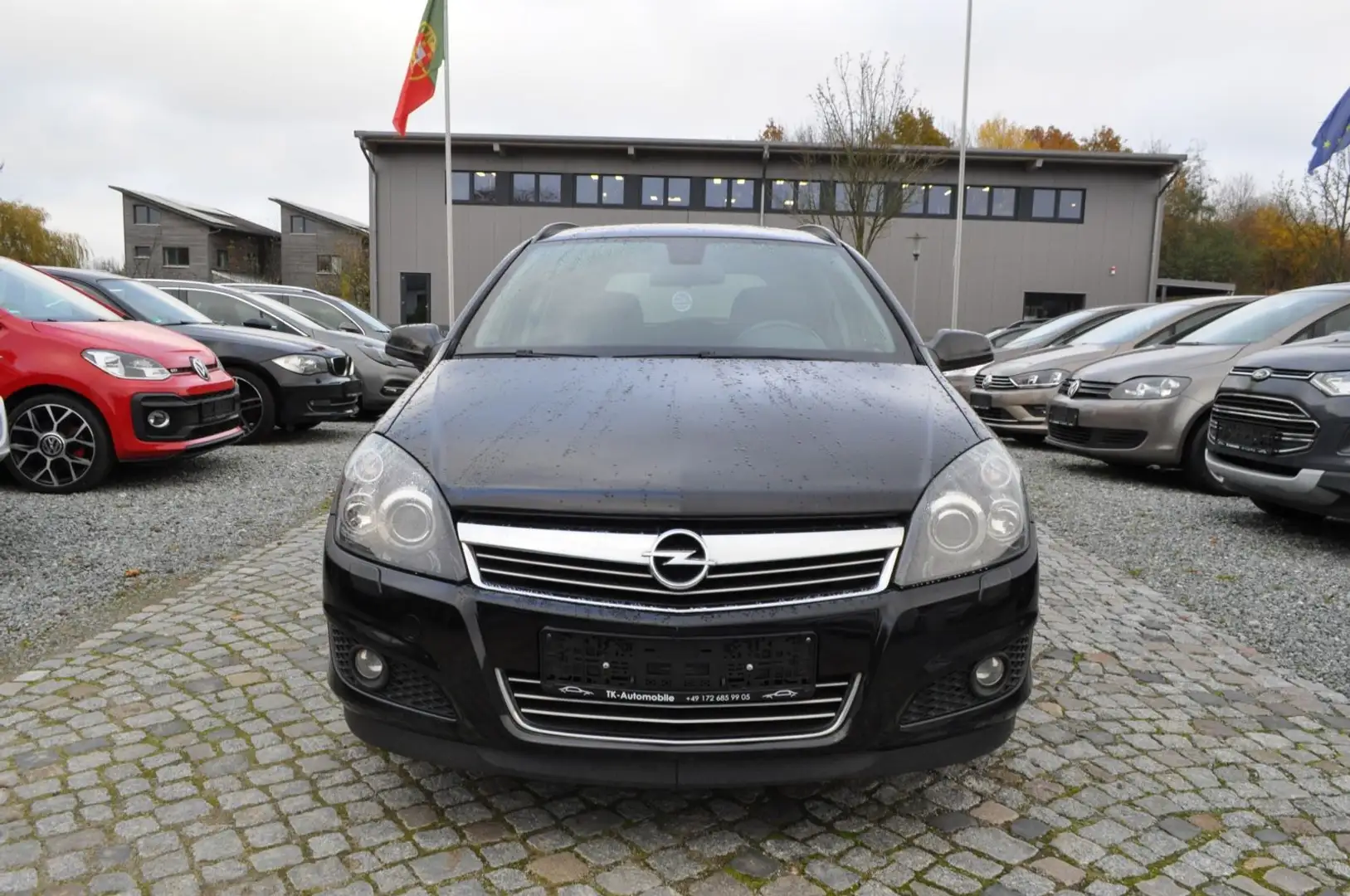 Opel Astra H Caravan Innovation /TÜV/AU NEU/XENON/PDC Schwarz - 2