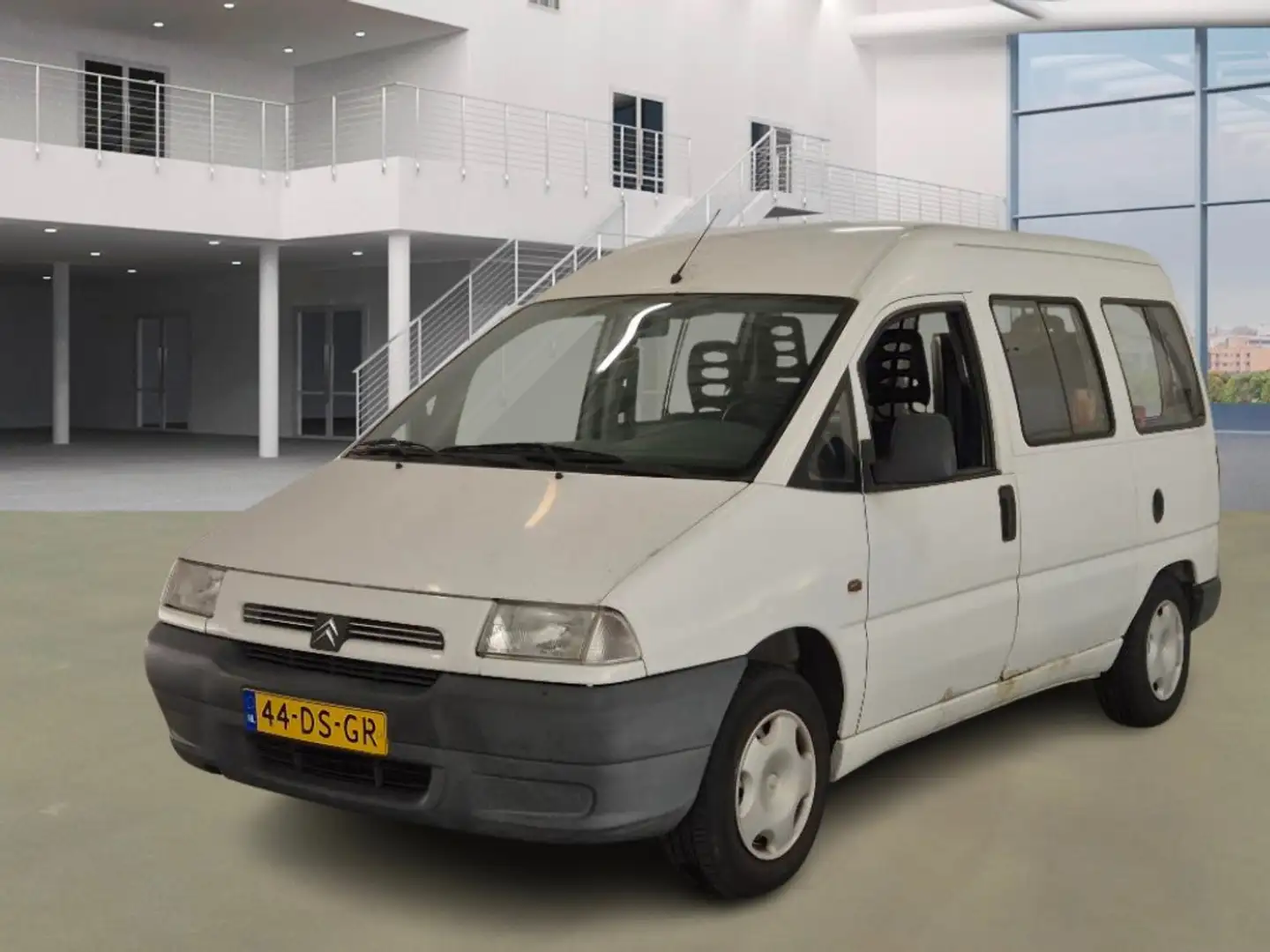 Citroen Jumpy 1.6i Comfort 5/6 p/ROLSTOELVERVOER MET OPRIJPLAAT Blanc - 1