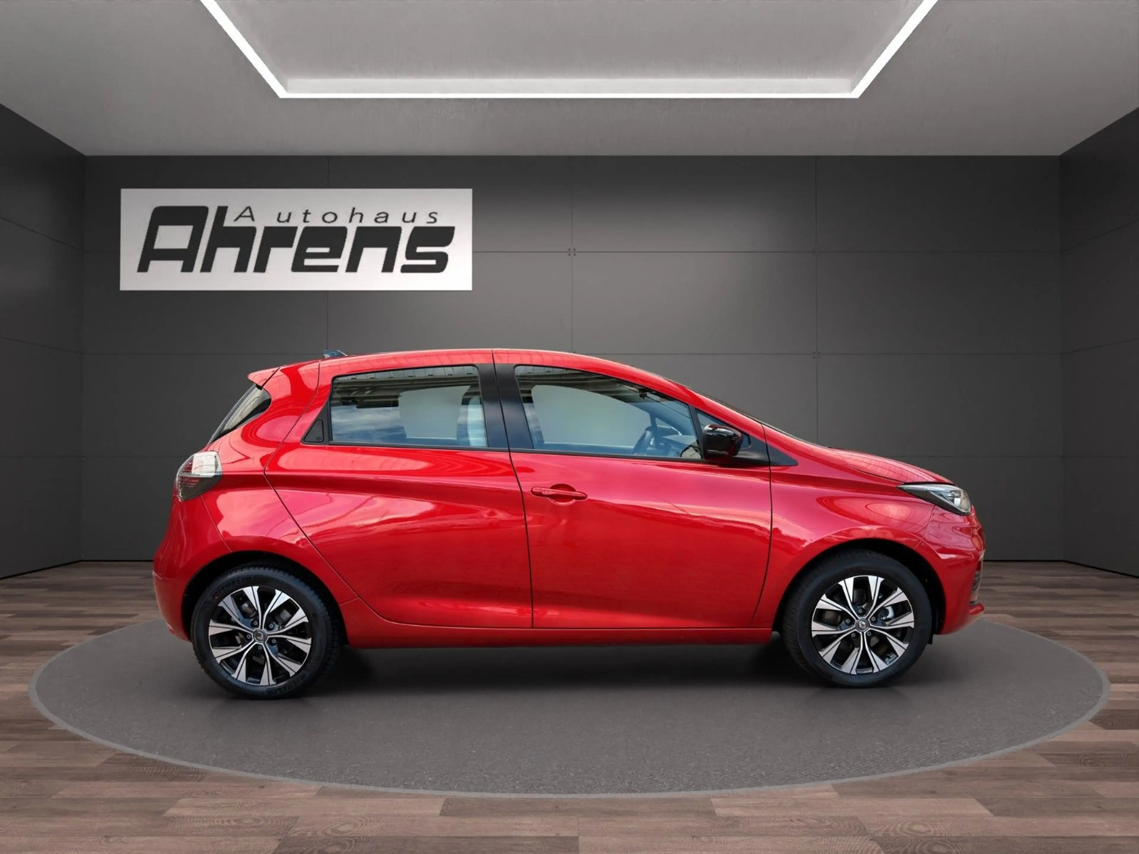 Renault ZOE Evolution — photo 6