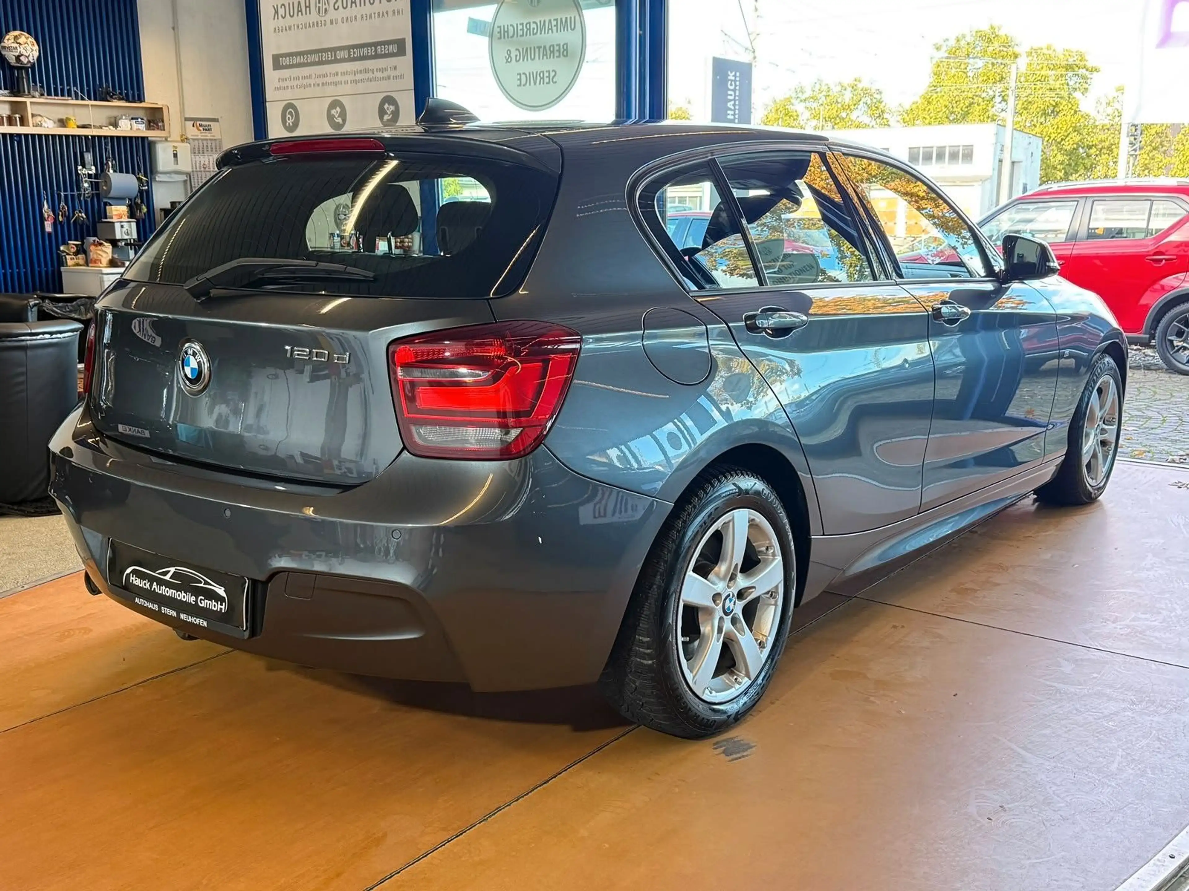 BMW 120 d M-Paket / Navi / Alcantara / Schiebedach — photo 5