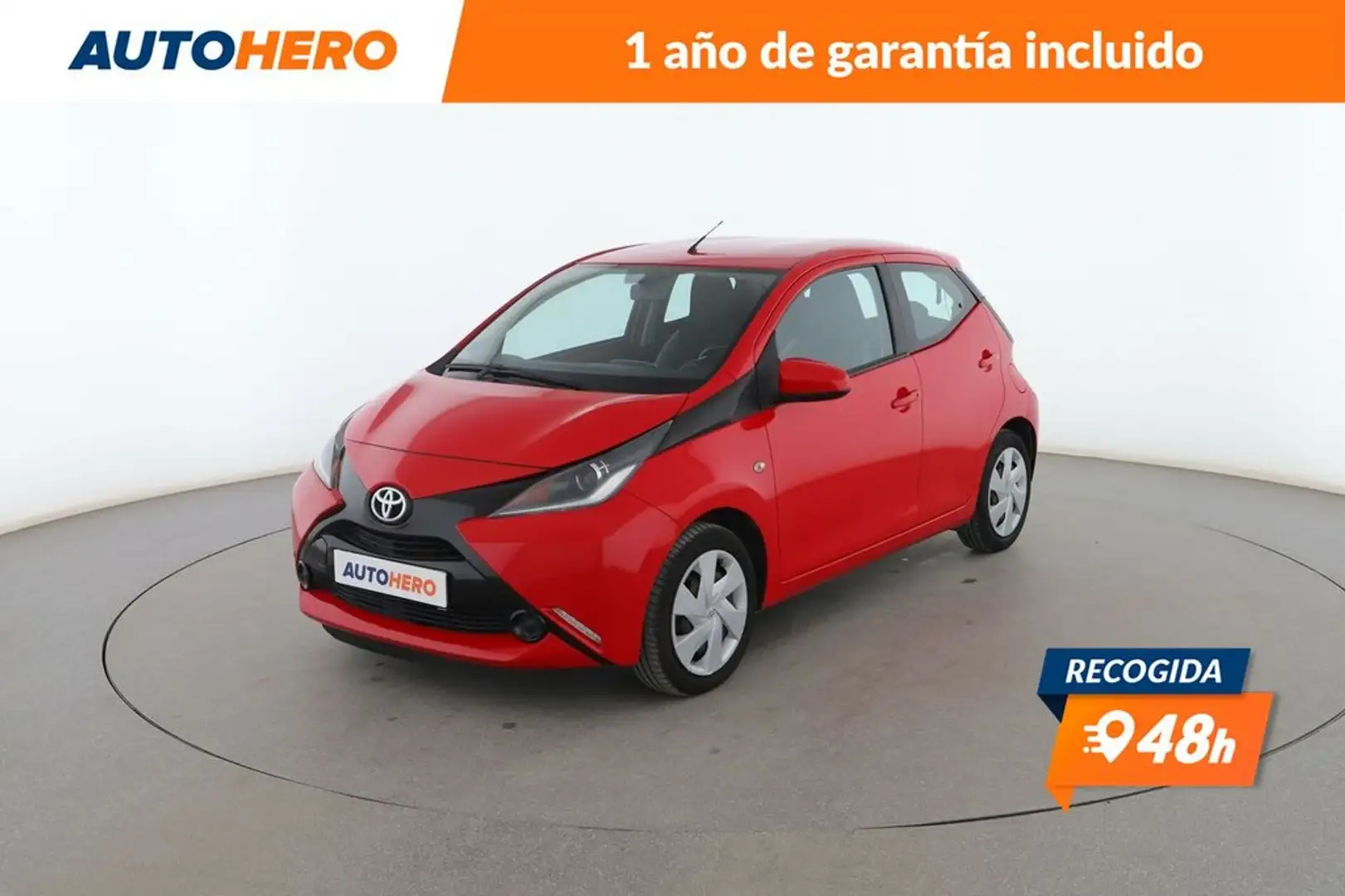Toyota Aygo 1.0 X-Play Rojo - 1