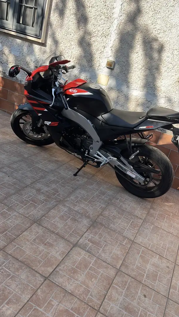 Aprilia RS 125 - 1