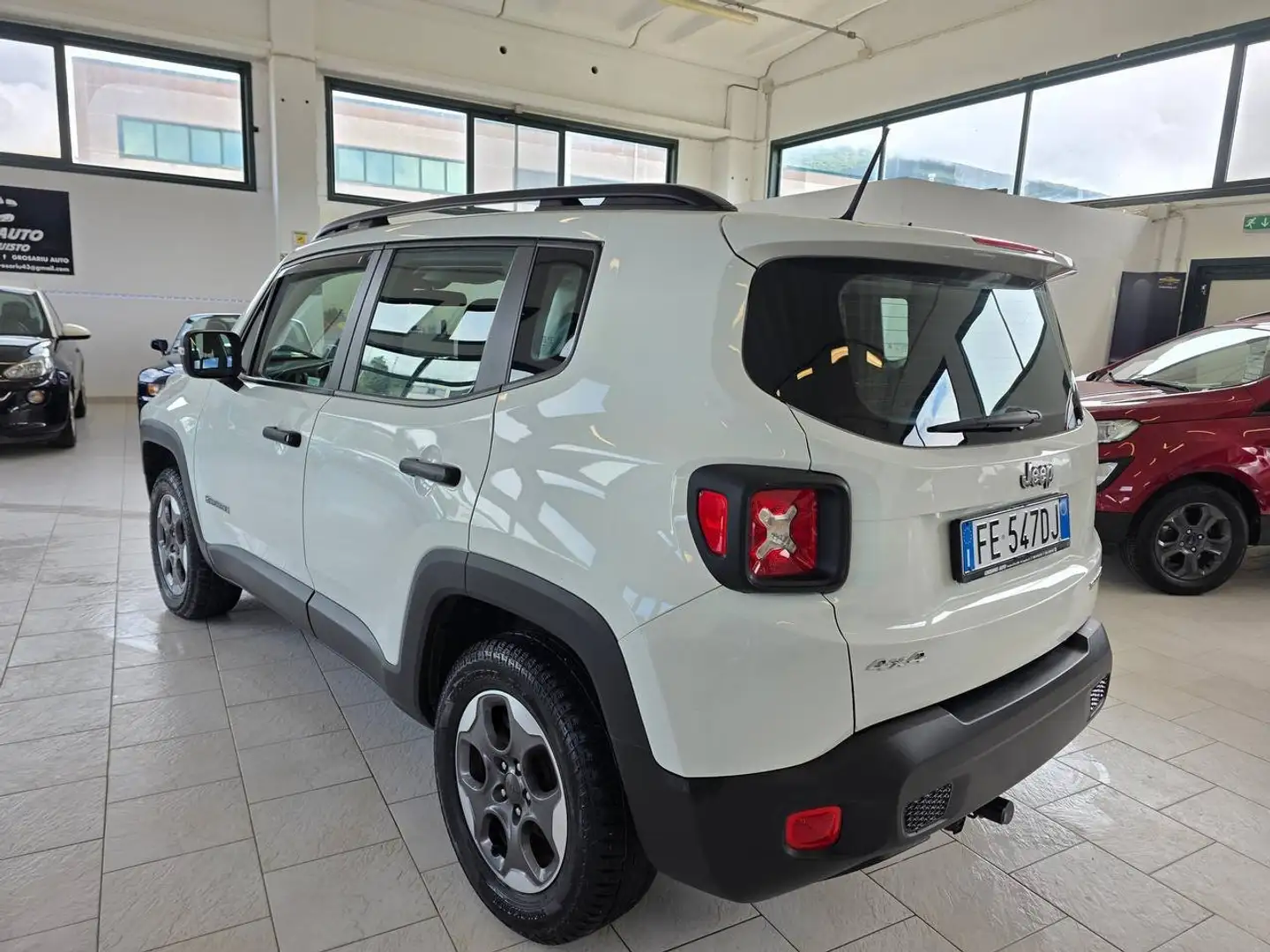 Jeep Renegade Renegade 2.0 mjt Sport 4wd 120cv Blanc - 2