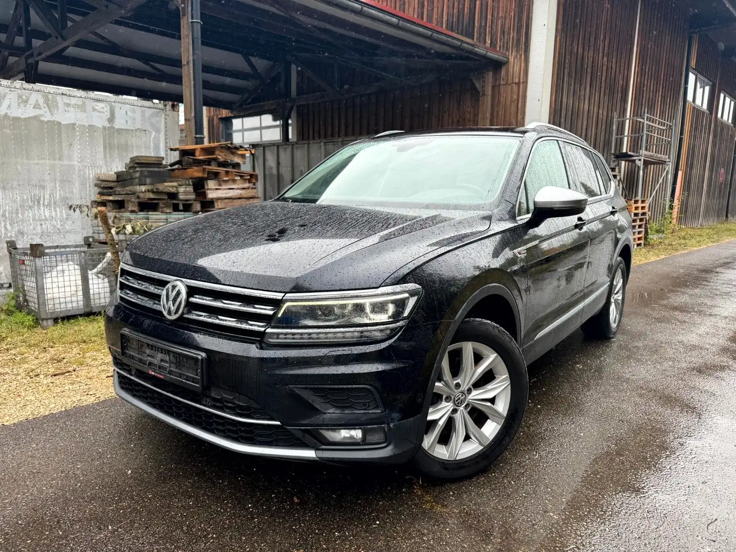 Volkswagen Tiguan Allspace Highline 4Motion **1.HAND/PANO** Schwarz - 1