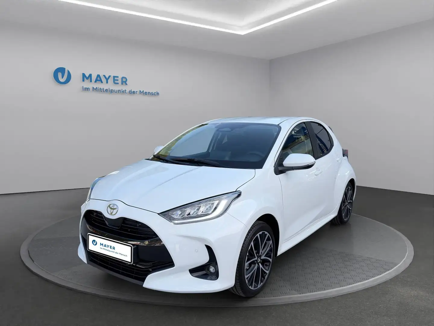 Toyota Yaris Yaris Hybrid 116 1.5 VVT-i Teamplayer Weiß - 1
