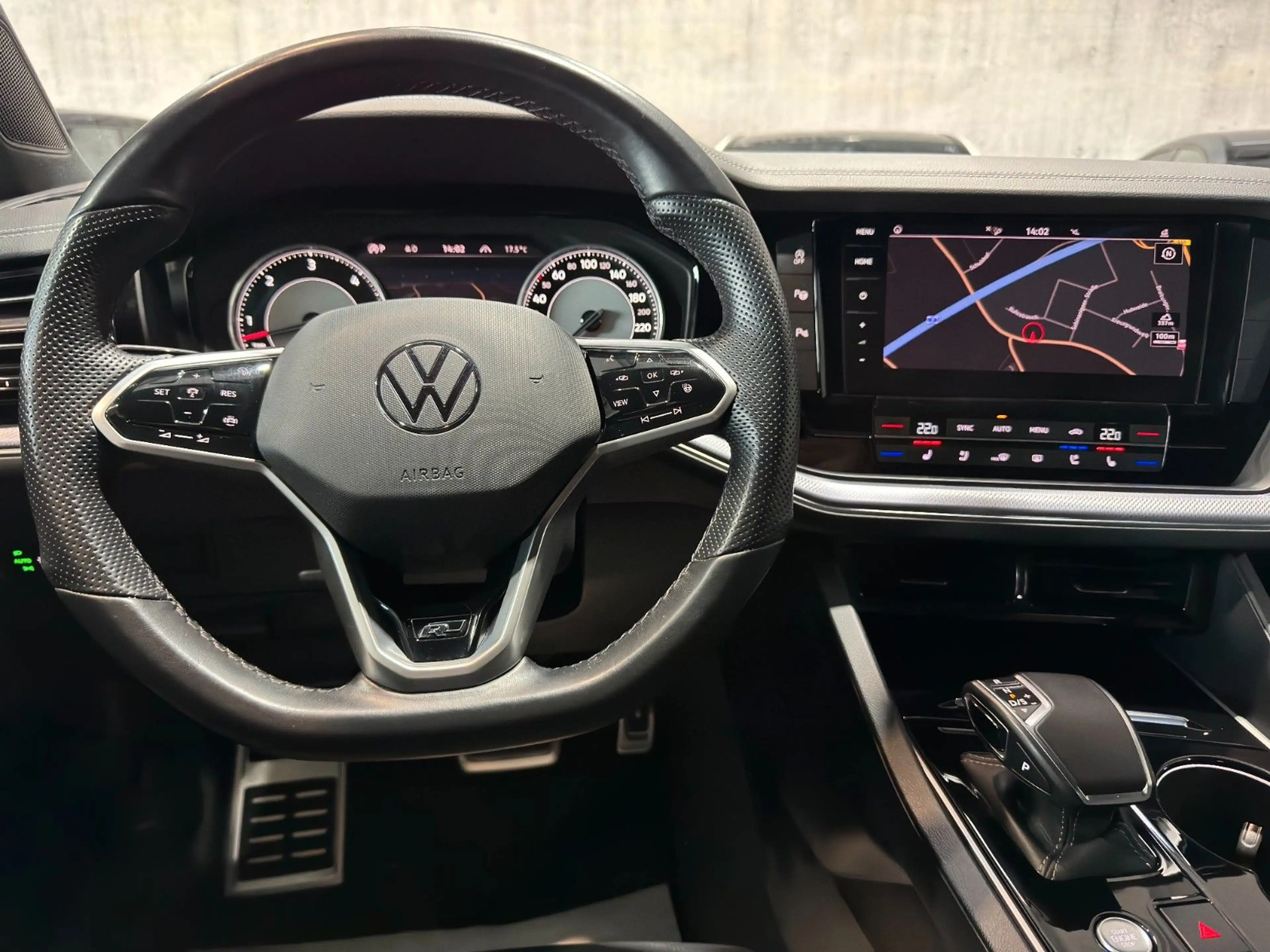 Volkswagen Touareg R-Line 4Motion/PARKASSISTEN/LED/AHK/MWST — photo 10