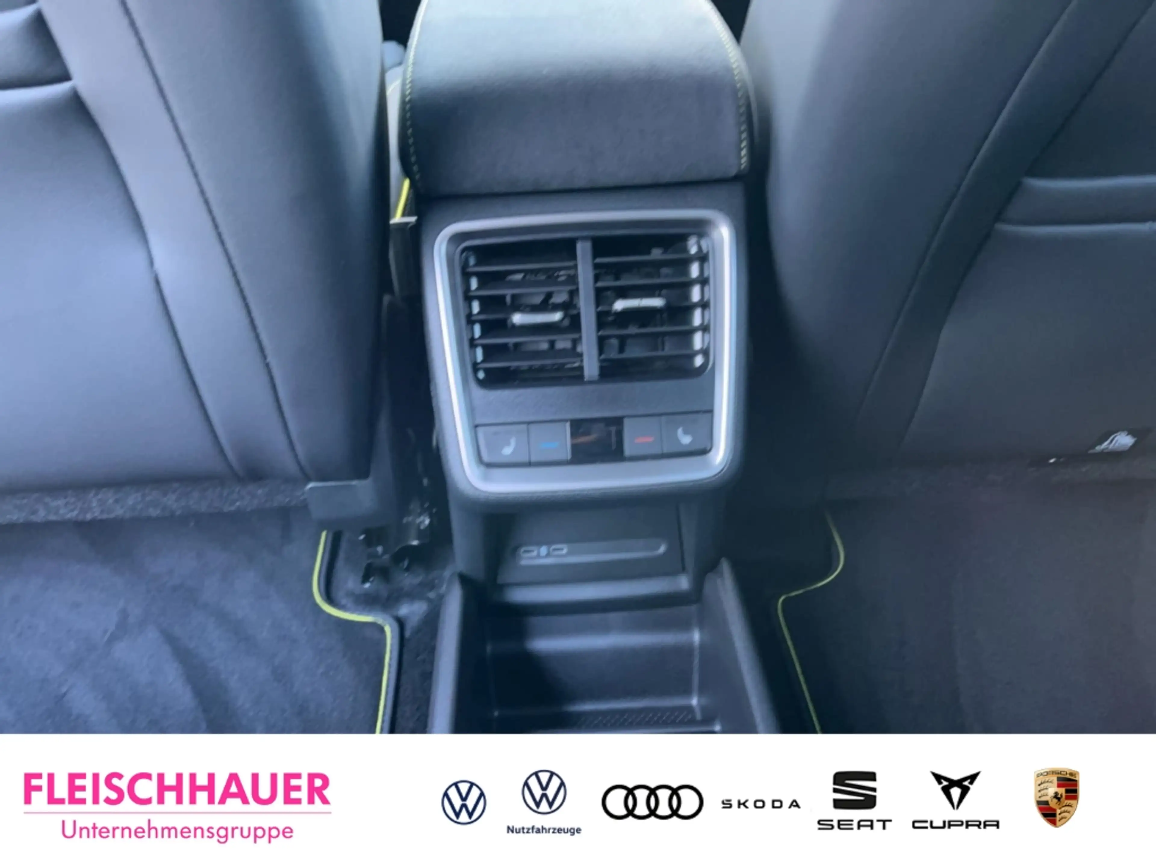 Skoda Elroq RS ACC Tel.-Vorb. Navi CarPlay DAB LED 360 Kamera — photo 12