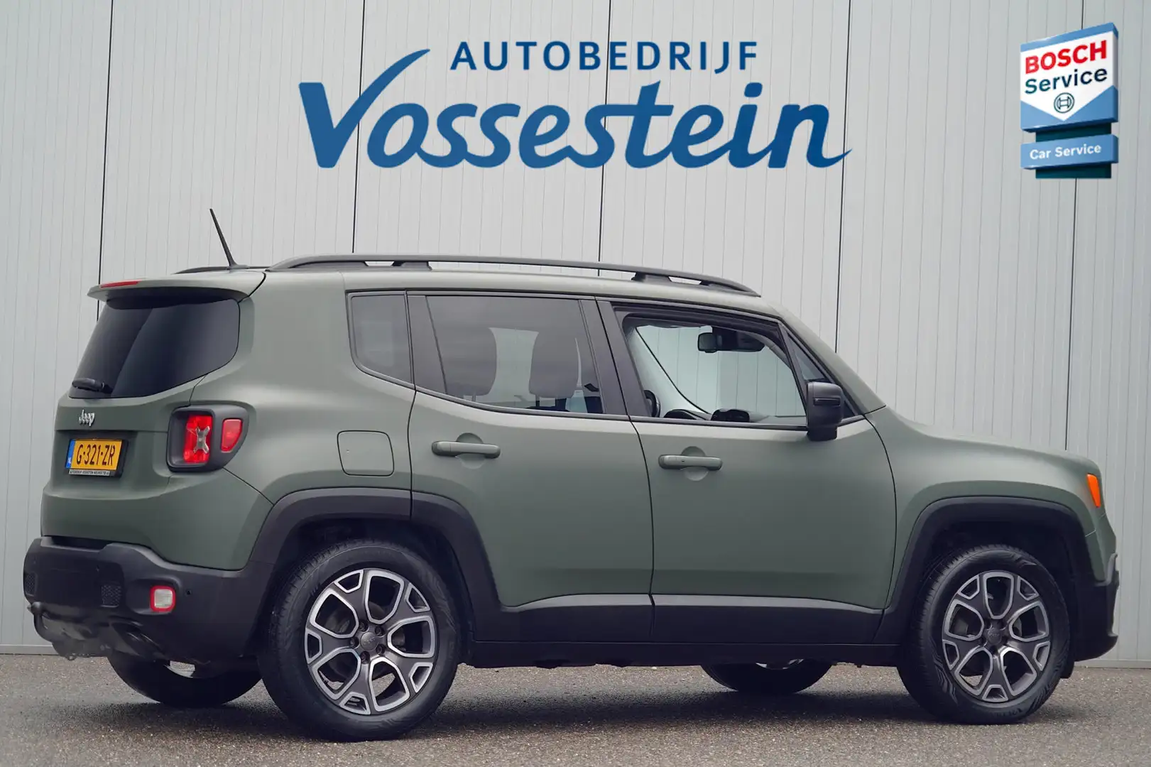 Jeep Renegade 1.4 MultiAir Opening Edition / Navigatie / Climate Zwart - 2