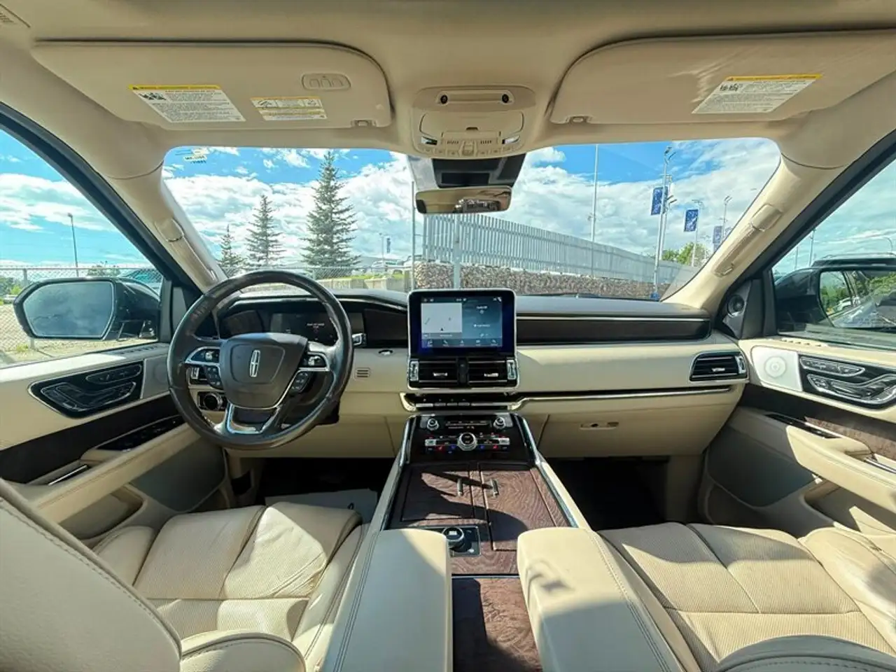 Lincoln Navigator photo Lincoln Navigator