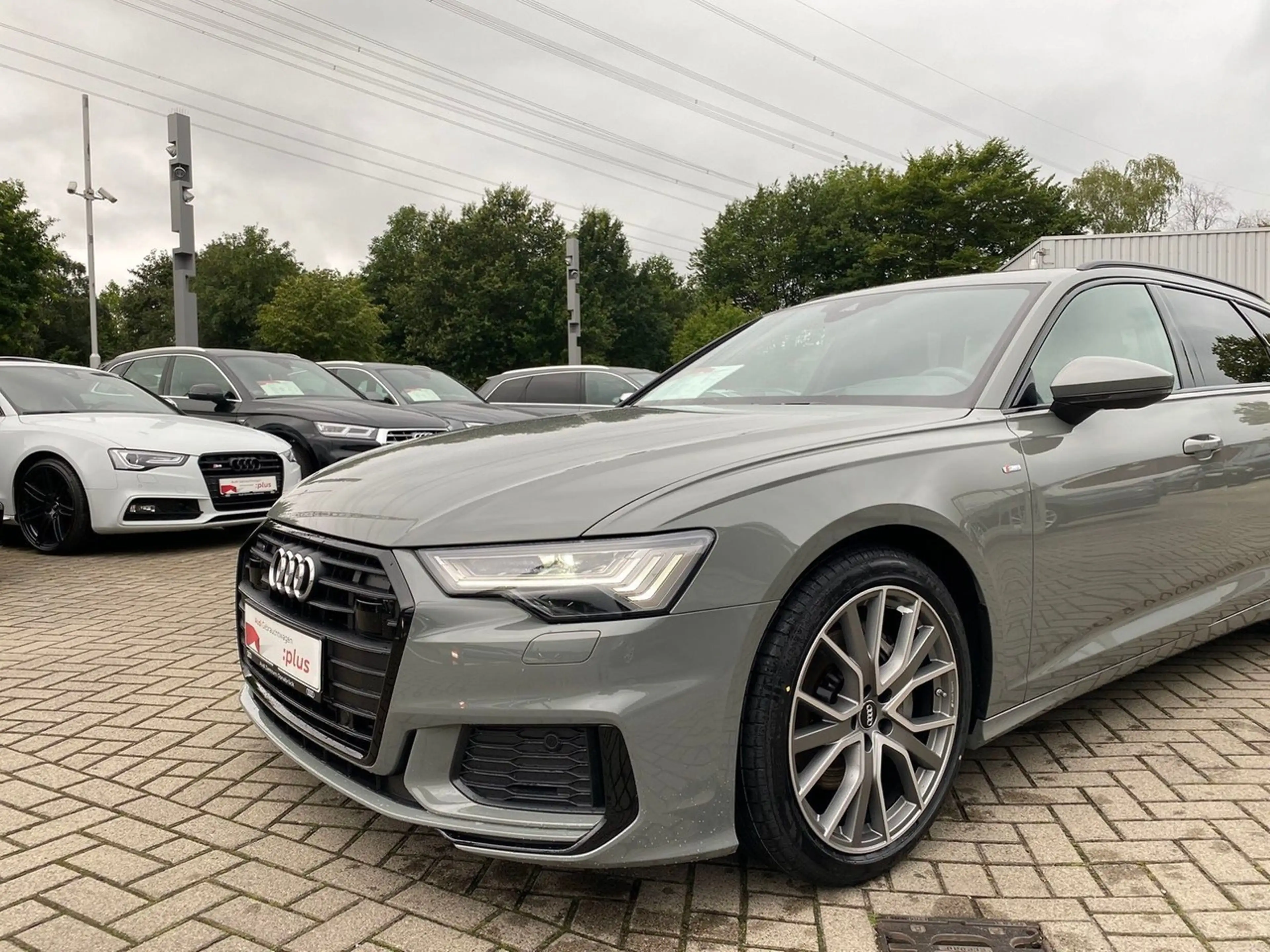 Audi A6 Avant 50 TDI quattro sport S-line NaviPlus Matr... — photo 5