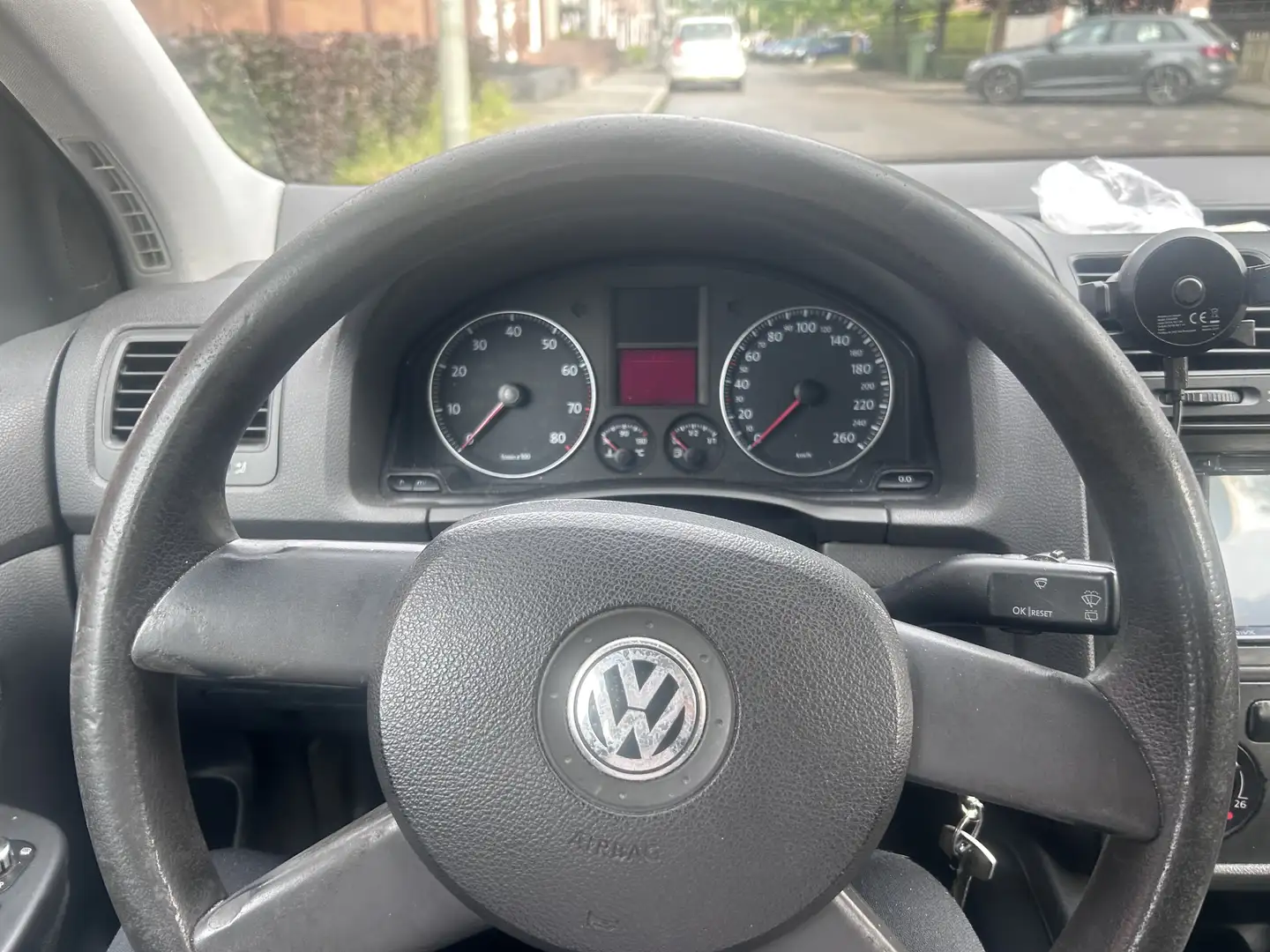 Volkswagen Golf 1.6 FSI Trendline Zwart - 2