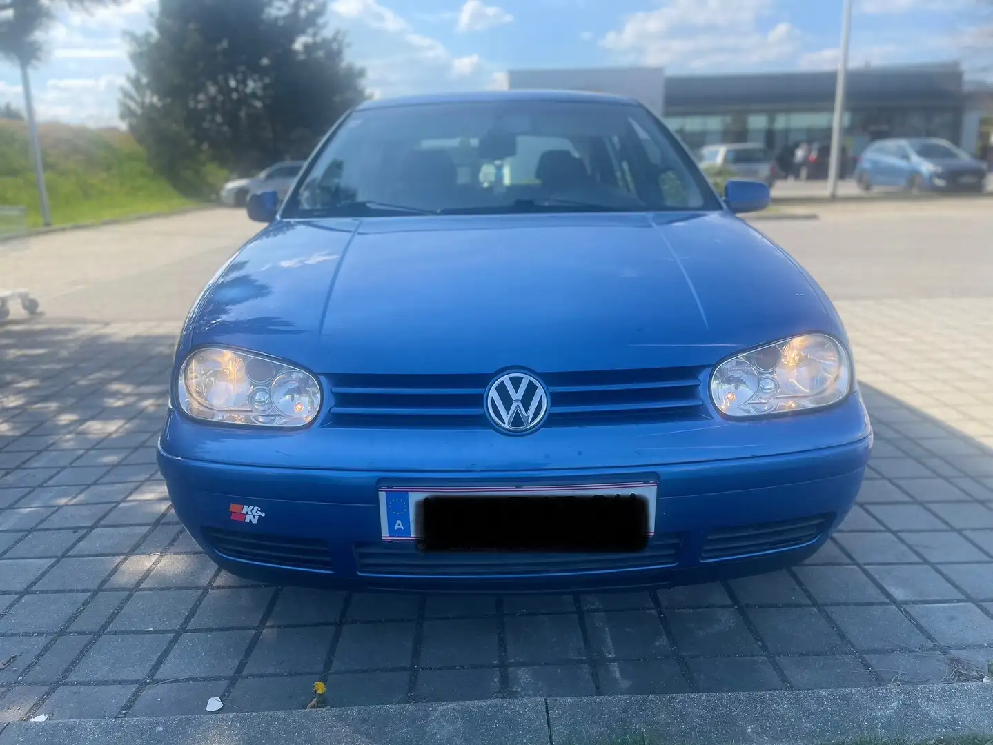 Volkswagen Golf Trendline - 1