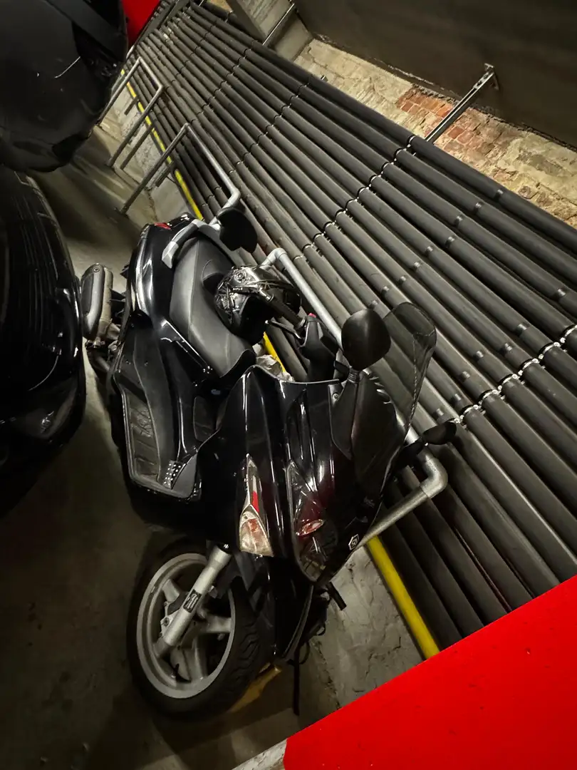 Piaggio XEvo 250 - 2