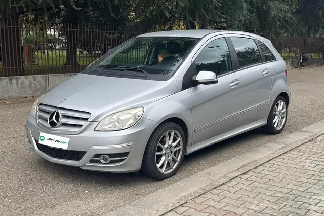 Mercedes-Benz B 200 B 200 CDI Premium
