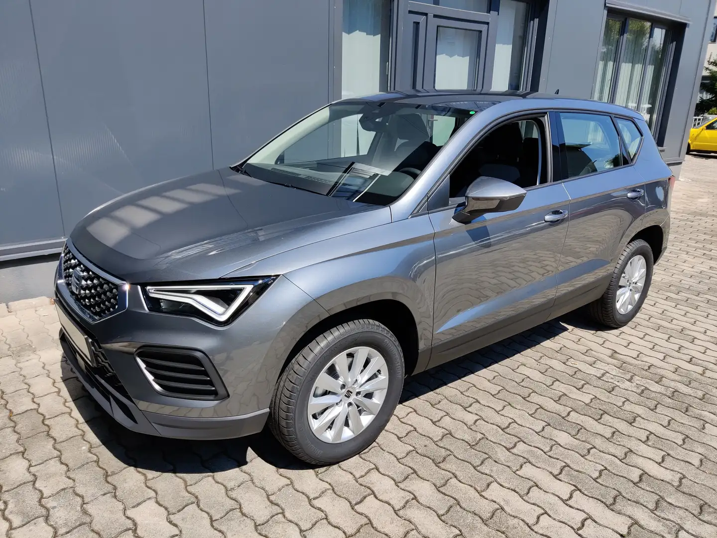 SEAT Ateca Reference Grau - 1