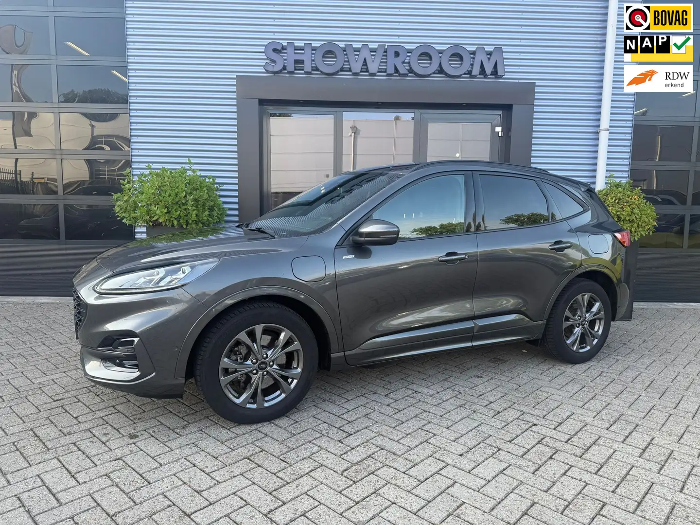 Ford Kuga 2.5 PHEV ST-Line X Automaat|Leder|Camera|Navi|18in Grey - 1