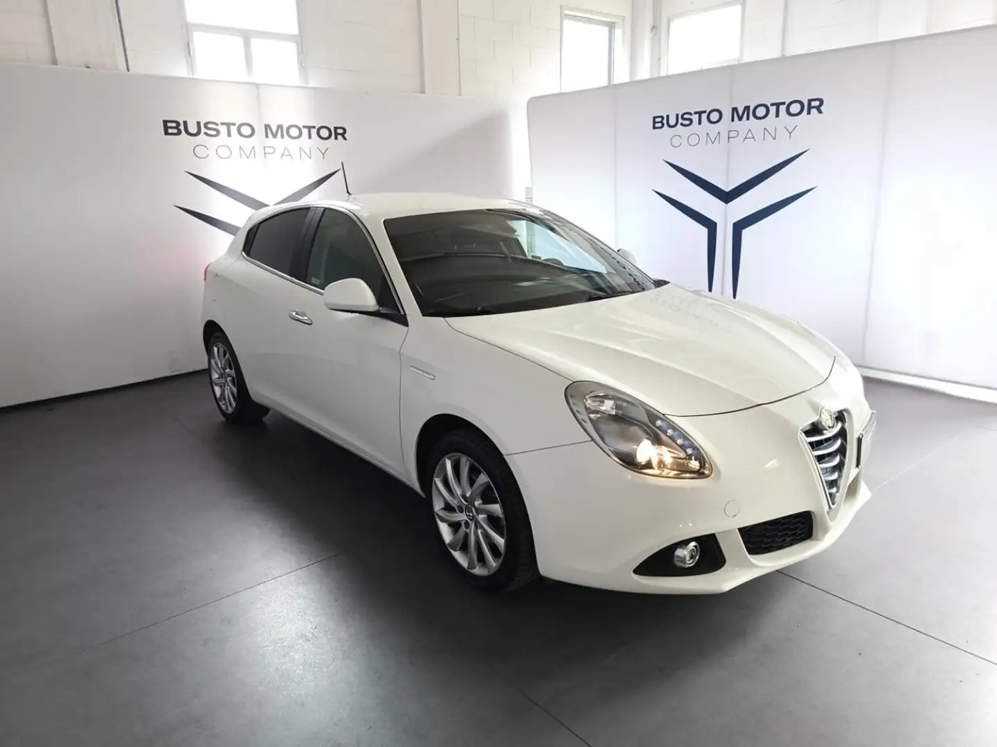 Alfa Romeo Giulietta 1.4 Turbo 120 CV Distinctive Blanco - 1