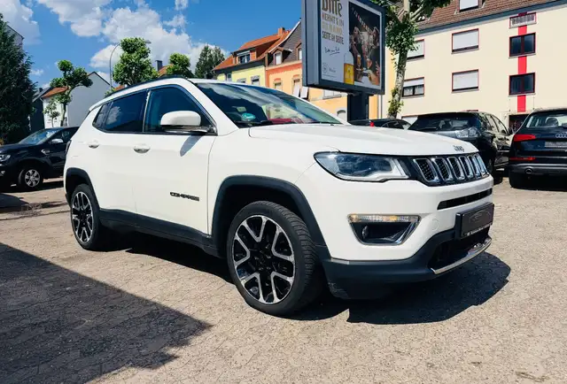 Jeep Compass 1.6 M Jet Limited FWD ACC Navi Leder PDC