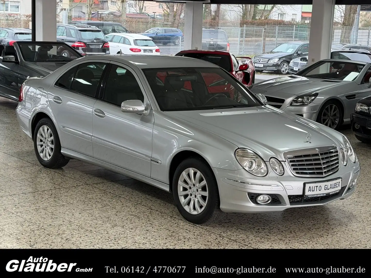 Mercedes-Benz E 280 4-Matic Elegance/Designo/Xenon/Navi/Leder Plateado - 1