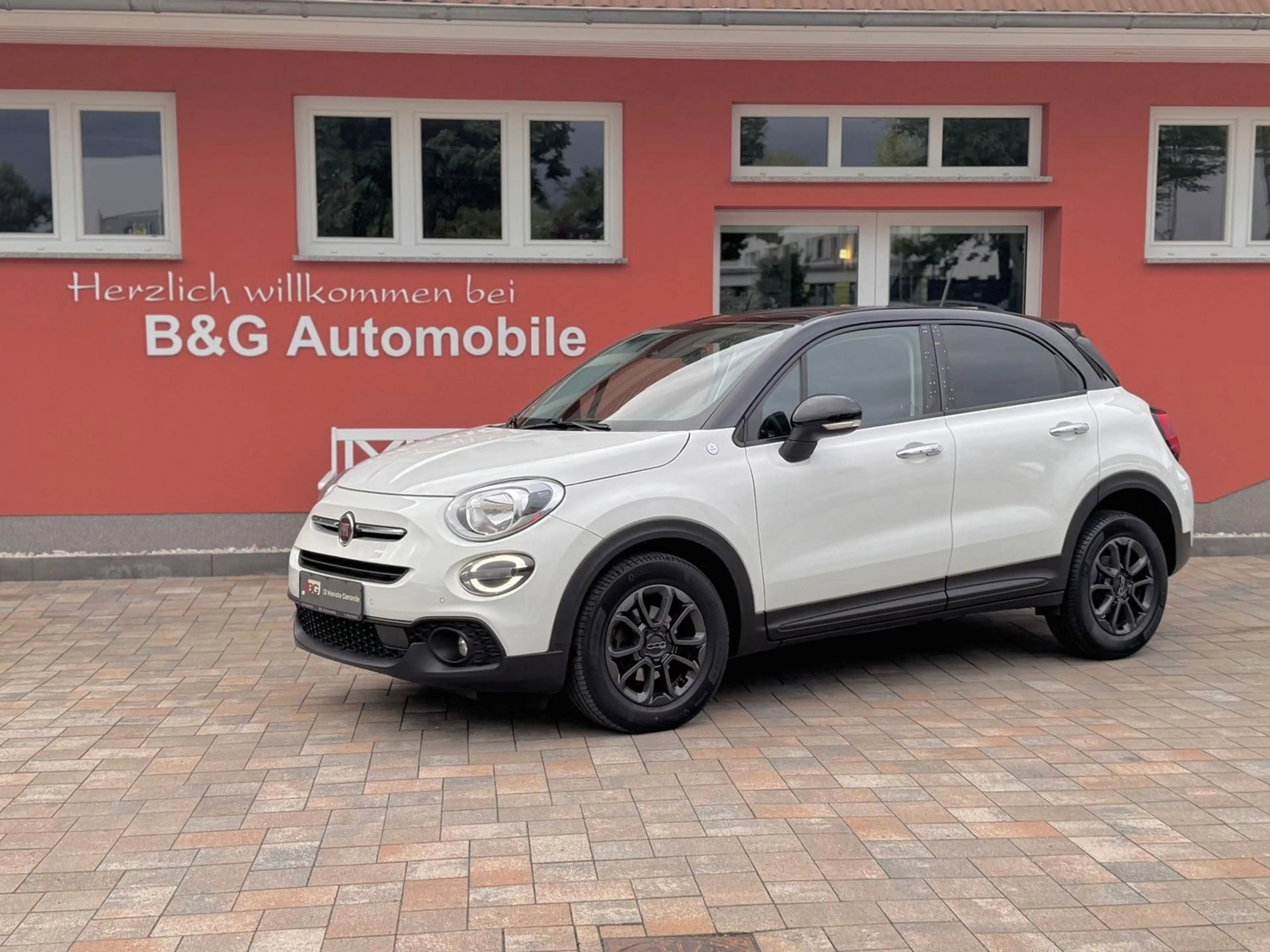 Fiat 500X Google*Garantie*TÜVneu*Navi*Sitzheizung* — photo 11