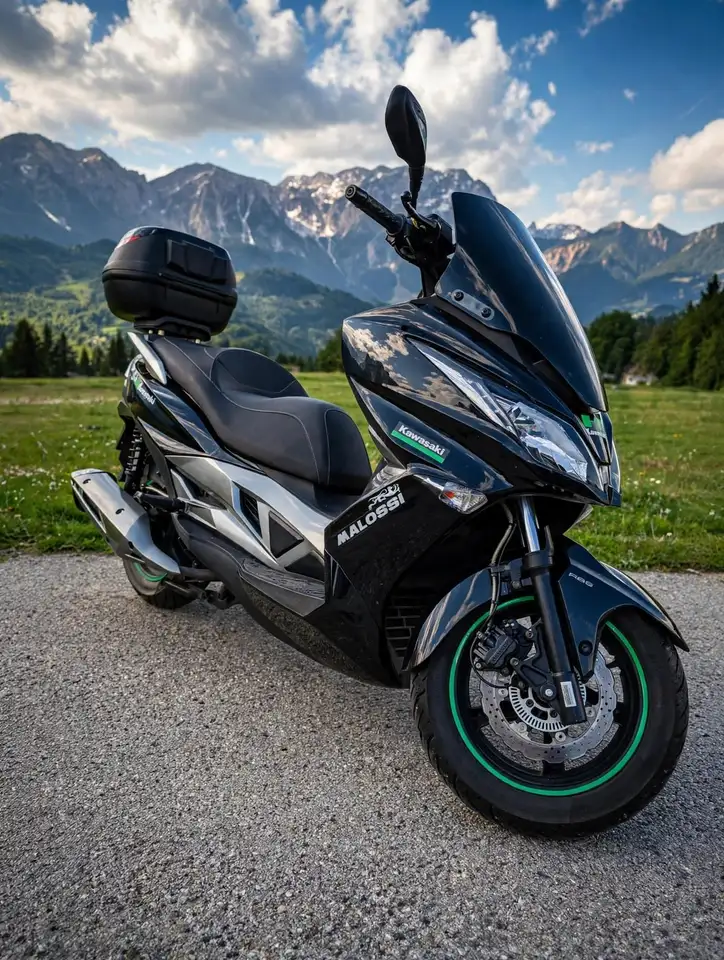 Kawasaki J 125