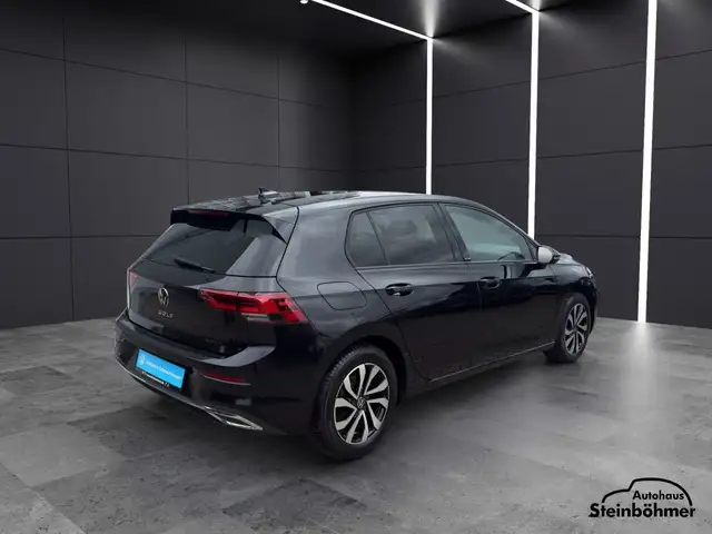 Volkswagen Golf view 7