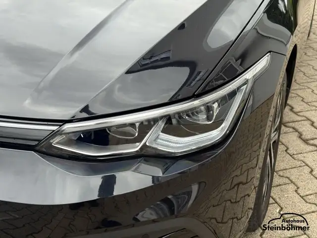 Volkswagen Golf view 11