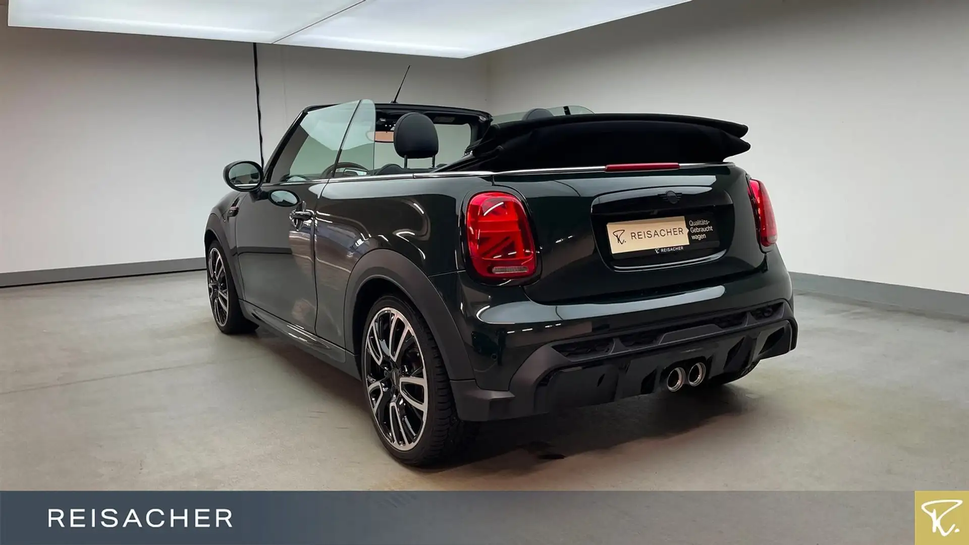 MINI John Cooper Works Cabrio JCW-Trim,HUD,RFK,ACC Grün - 2