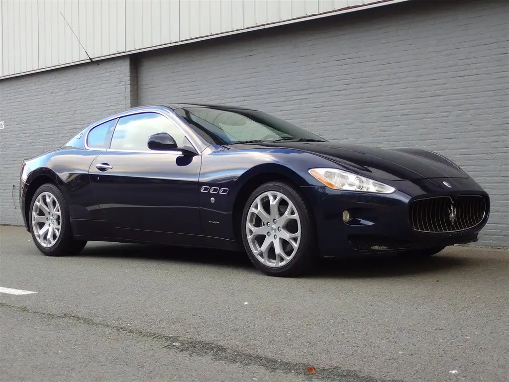 Maserati GranTurismo 2008 из Европы — купить под ключ