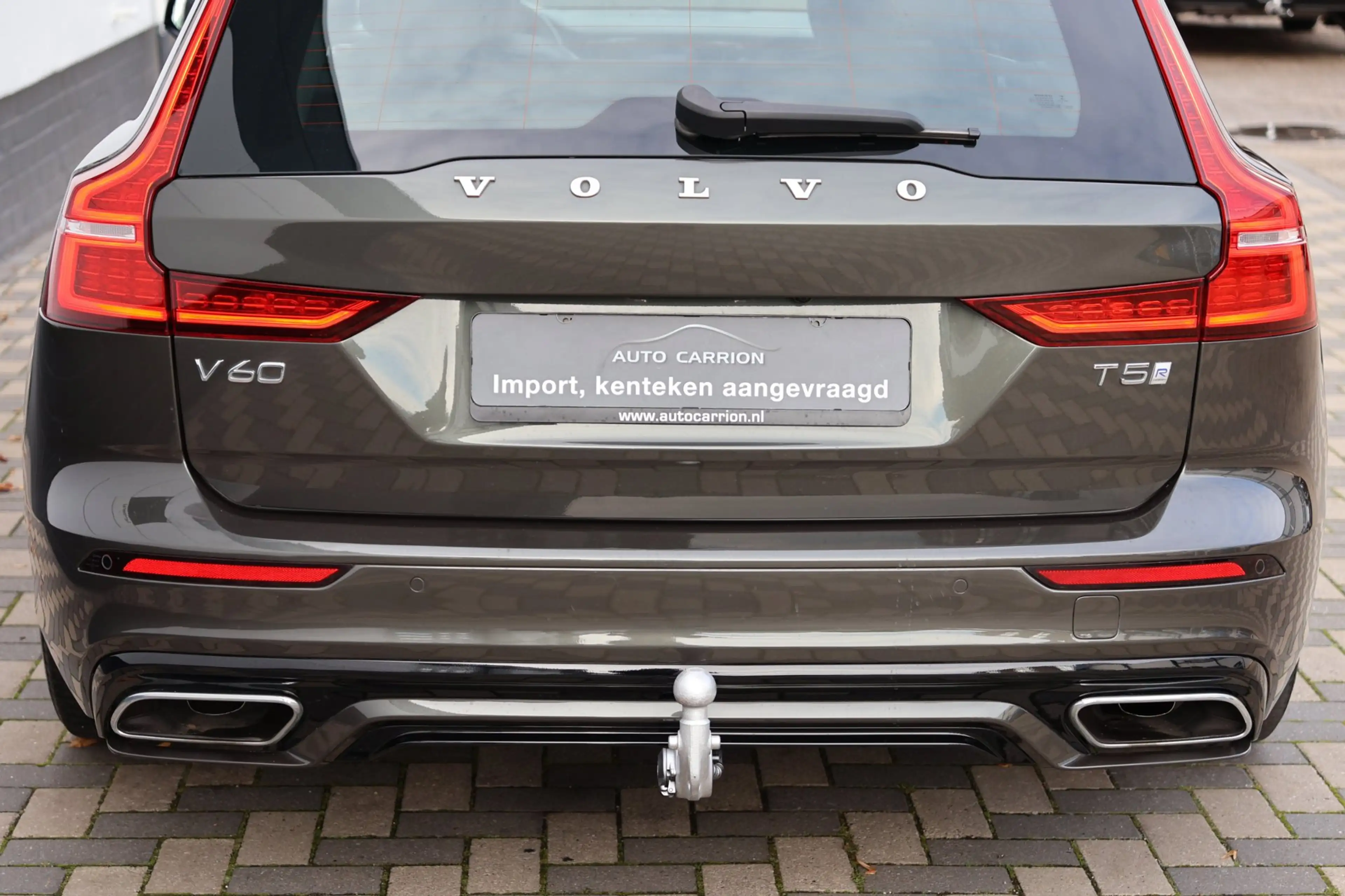 Volvo V60 2.0 T5 R-Design Pano Trekhaak 360° Camera Leder !! — photo 49