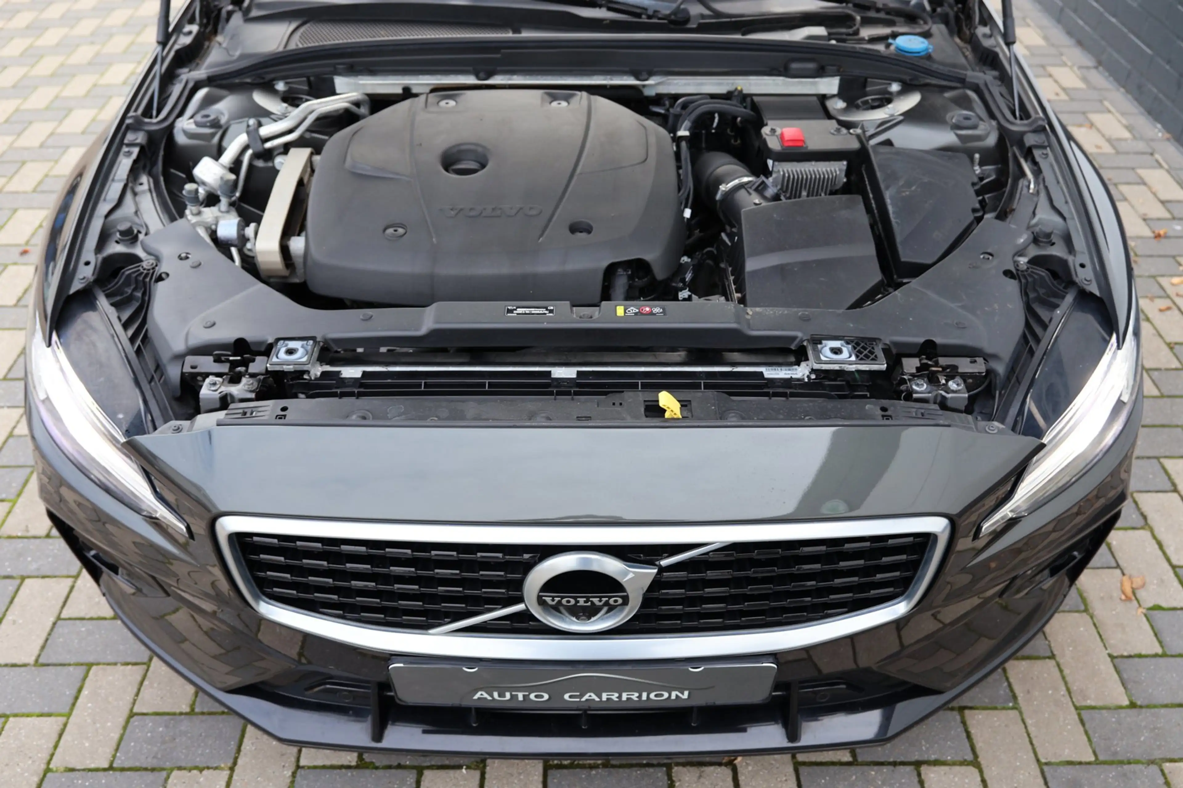 Volvo V60 2.0 T5 R-Design Pano Trekhaak 360° Camera Leder !! — photo 44
