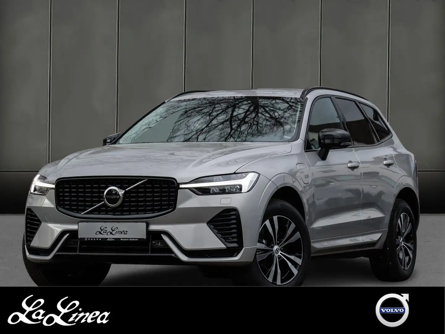 Volvo XC60 T8 Recharge Ultimate Dark Plug-In Hybrid AWD Plateado - 1